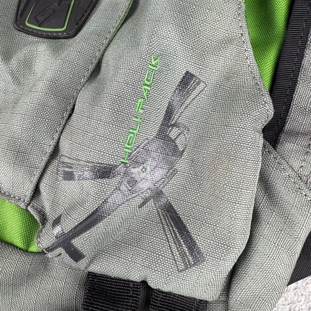 Dakine Heli Pro Pack Backpack Gray And Green School Snowboard Skate Helipack